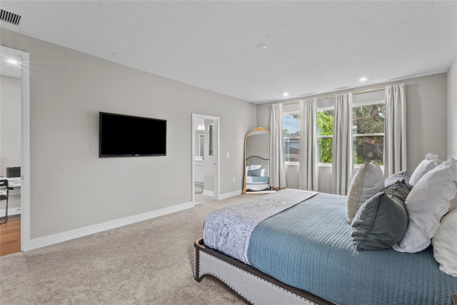 SWANN ESTATES - Residential