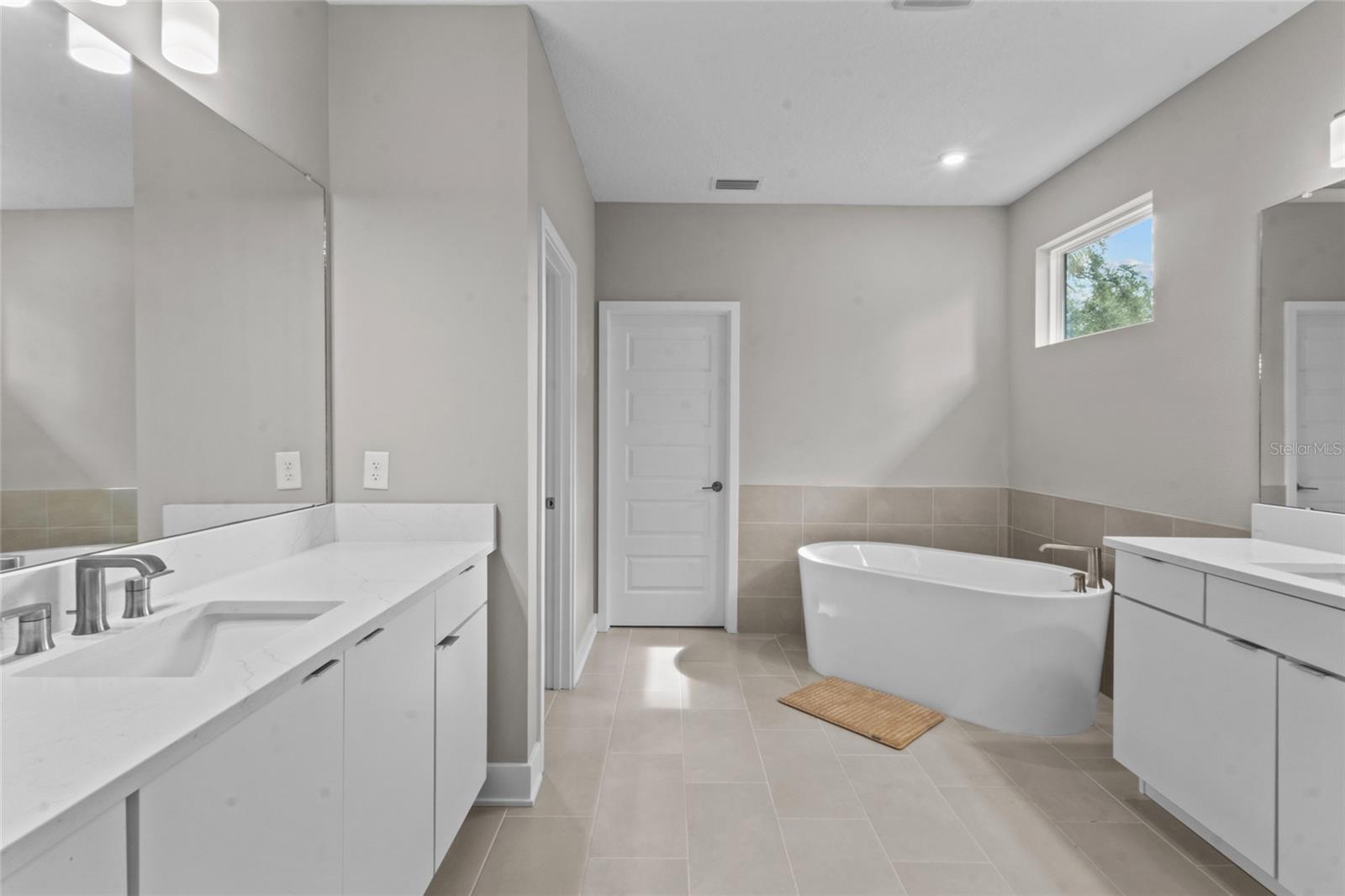 SWANN ESTATES - Residential