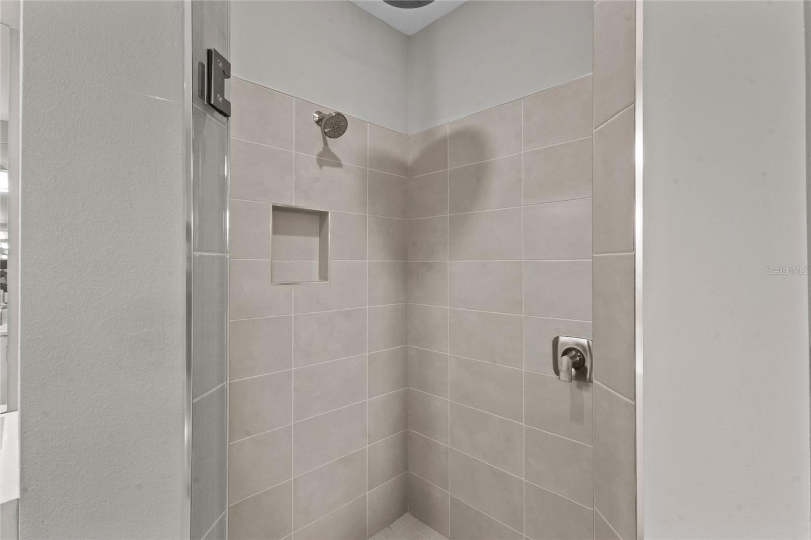 SWANN ESTATES - Residential