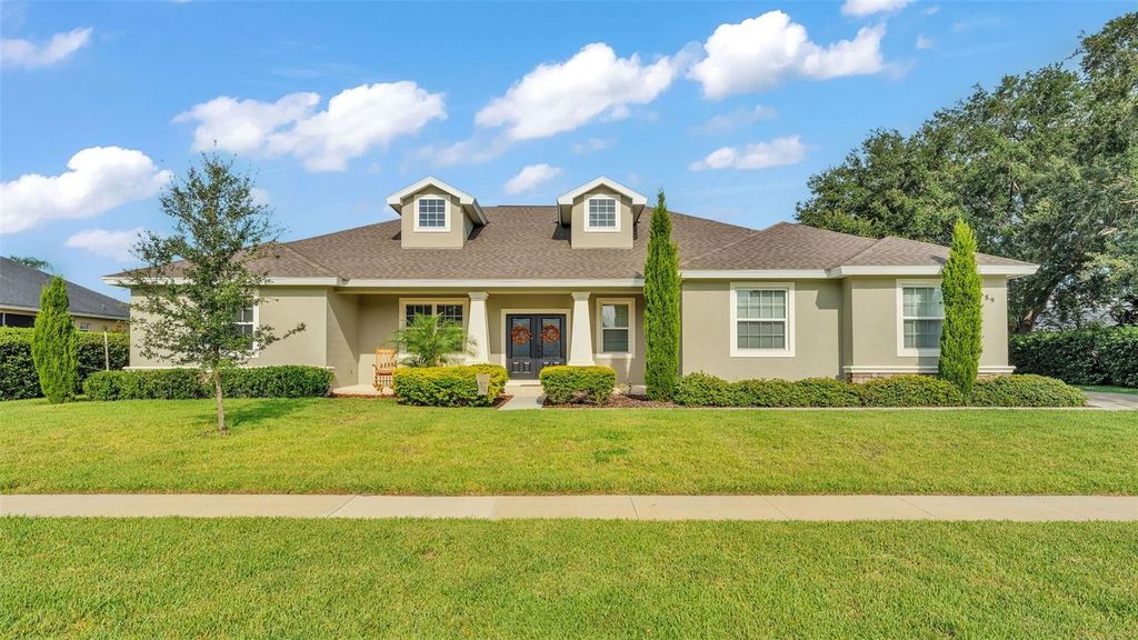 Photo of 689 Shanklin Avenue, Bartow, FL 33830 (MLS # P4935549)