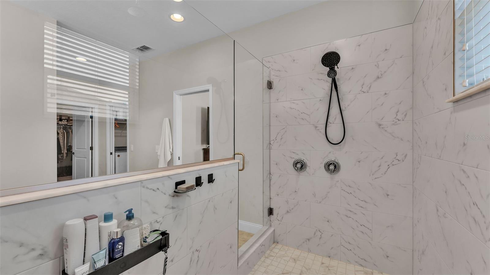 SQUARE LAKE PH 01 - Residential