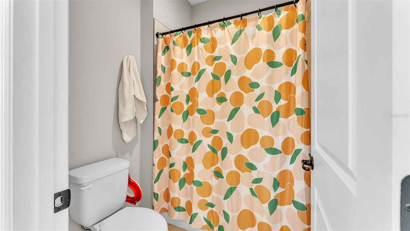 SQUARE LAKE PH 01 - Residential