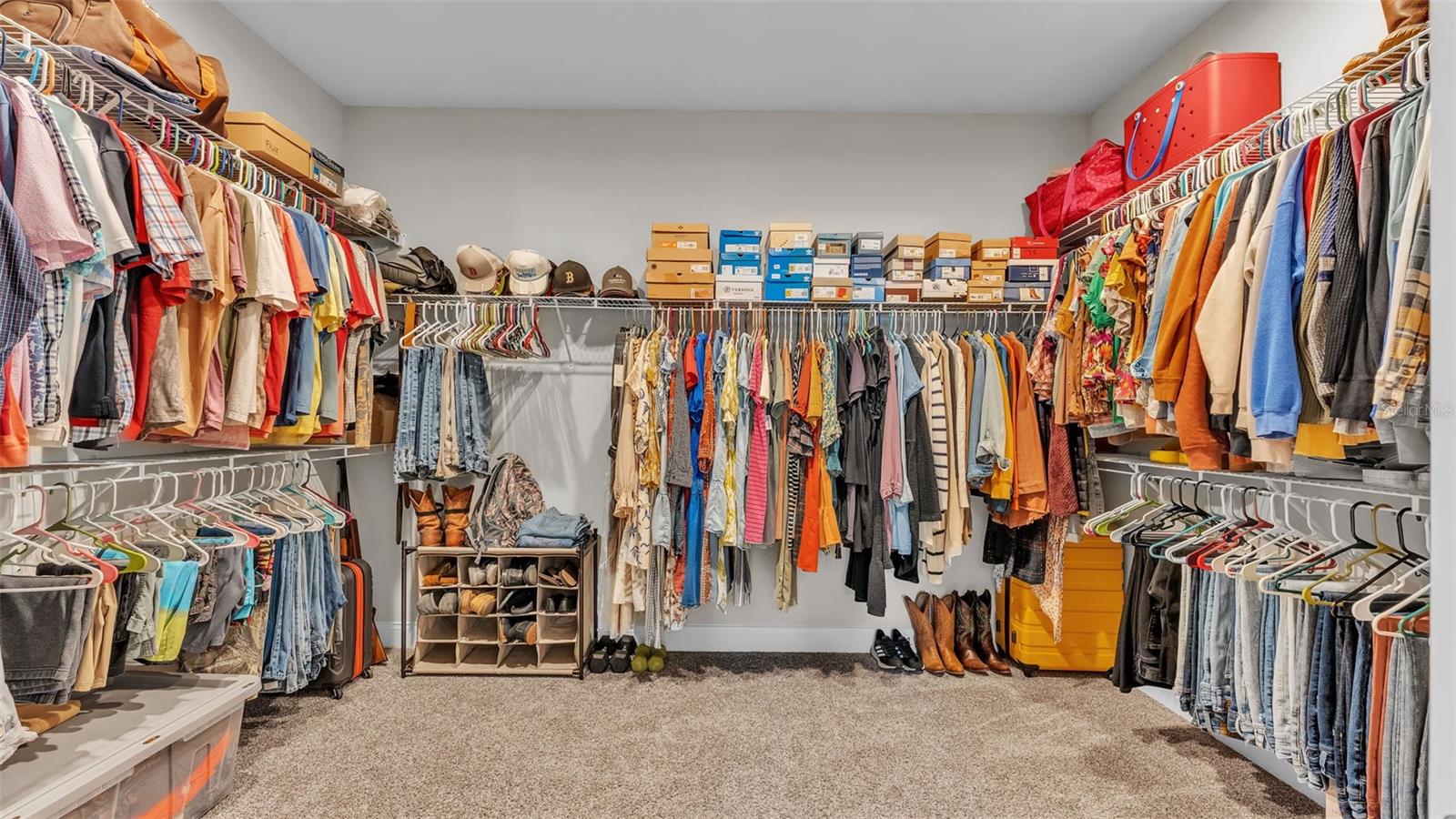 SQUARE LAKE PH 01 - Residential