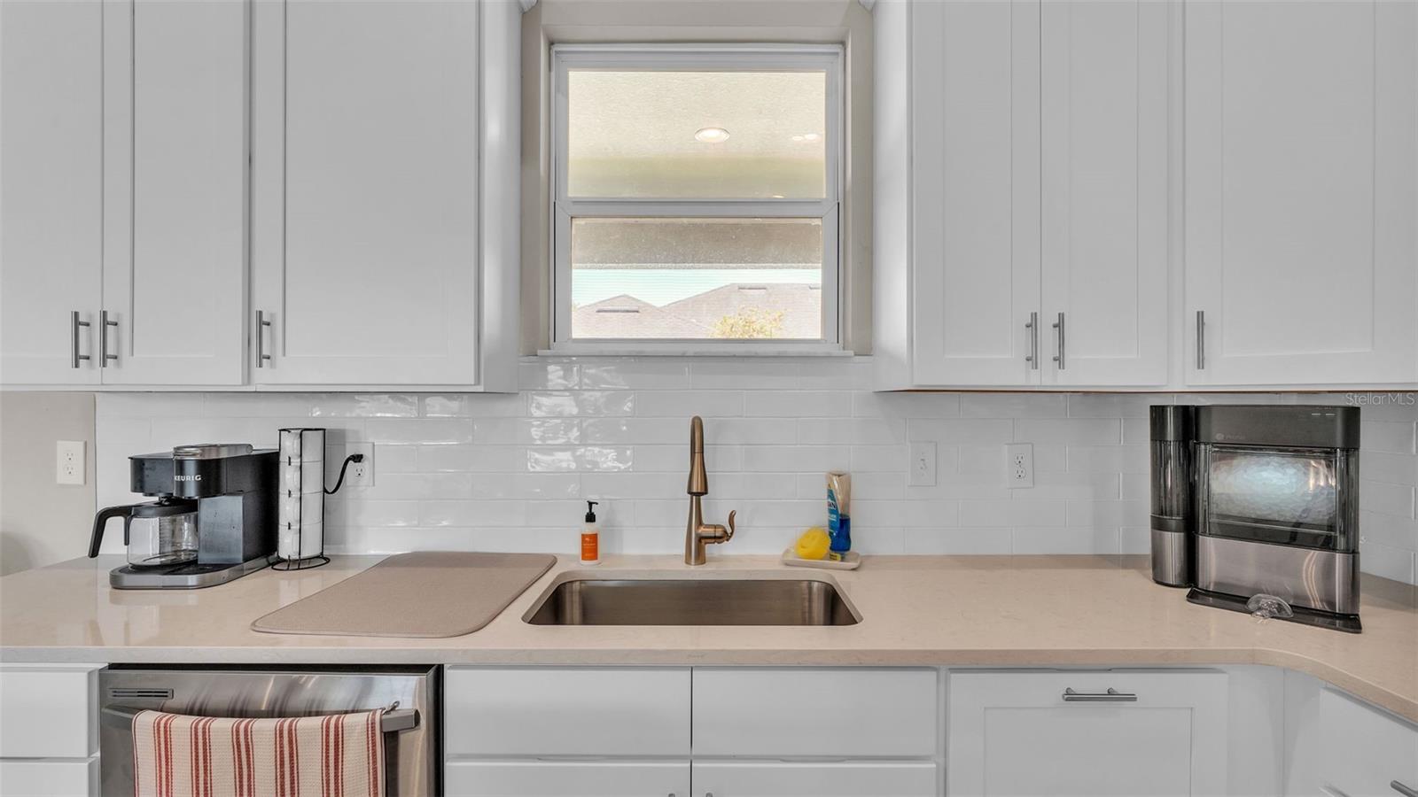 SQUARE LAKE PH 01 - Residential