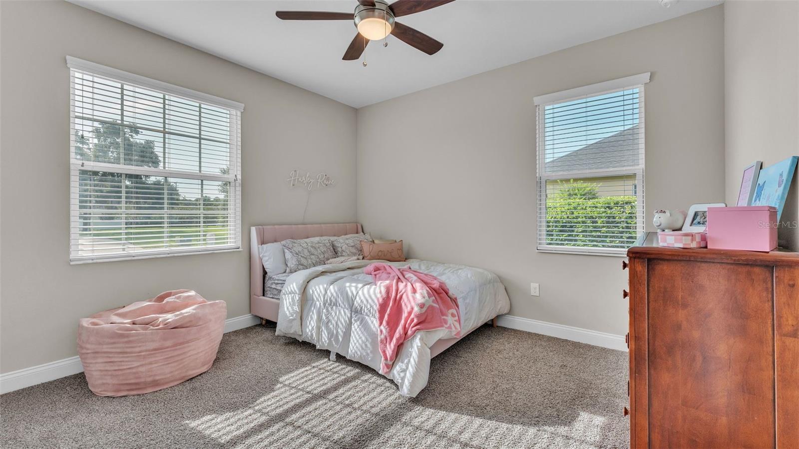 SQUARE LAKE PH 01 - Residential