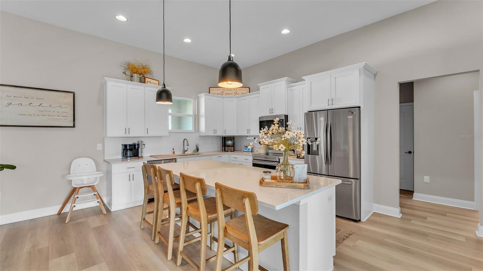 SQUARE LAKE PH 01 - Residential