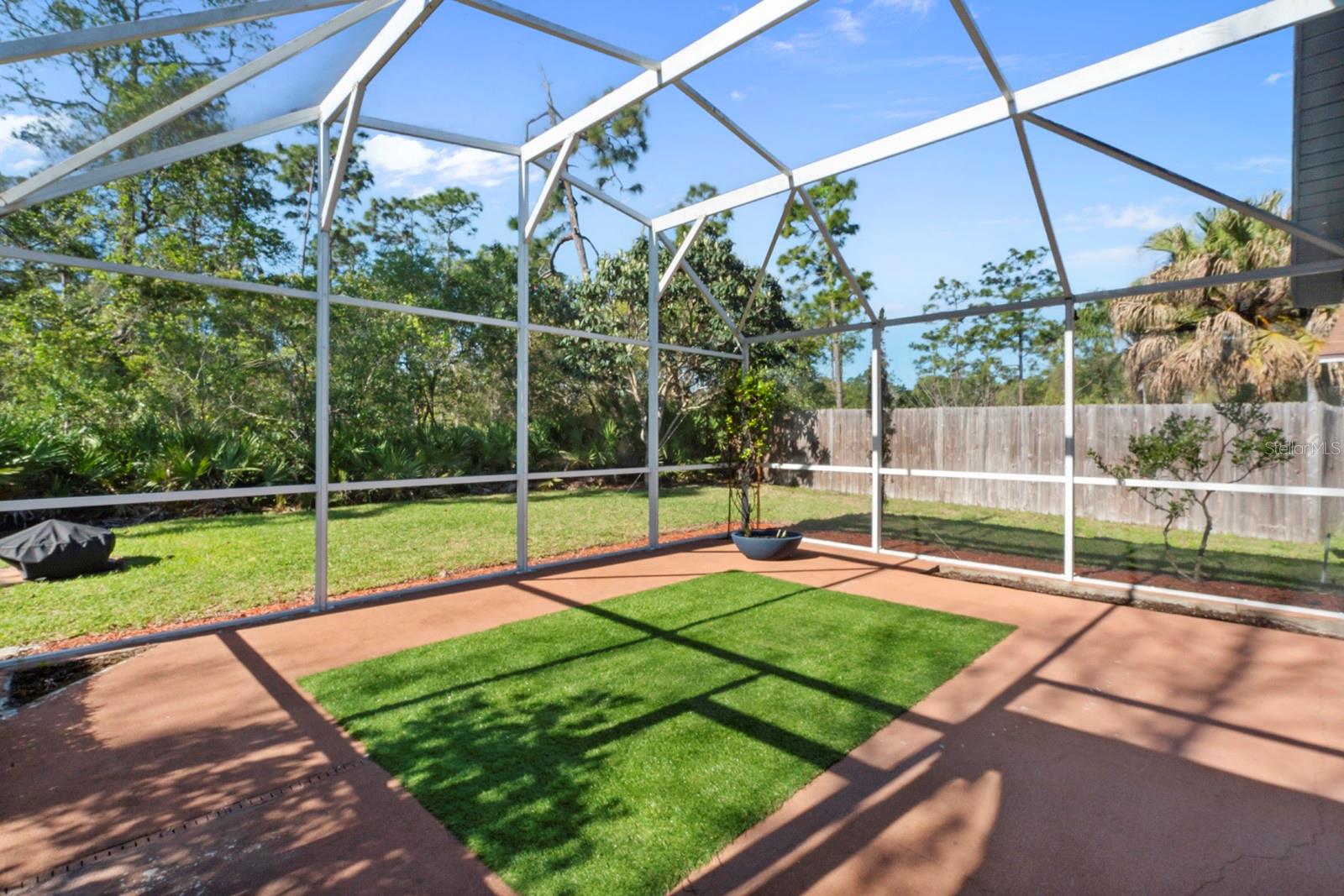 SANCTUARY PH 02 - Residential