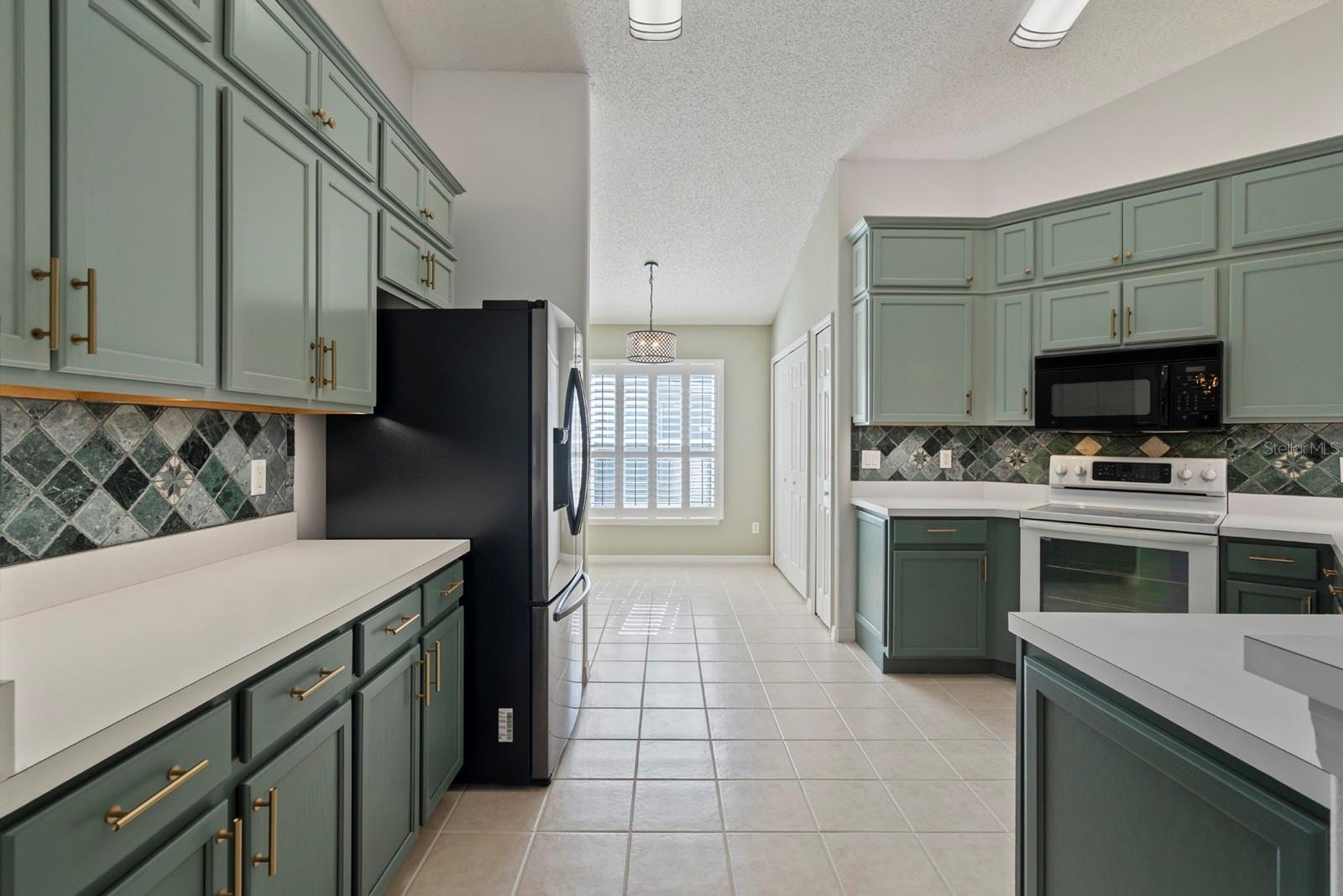 SANCTUARY PH 02 - Residential