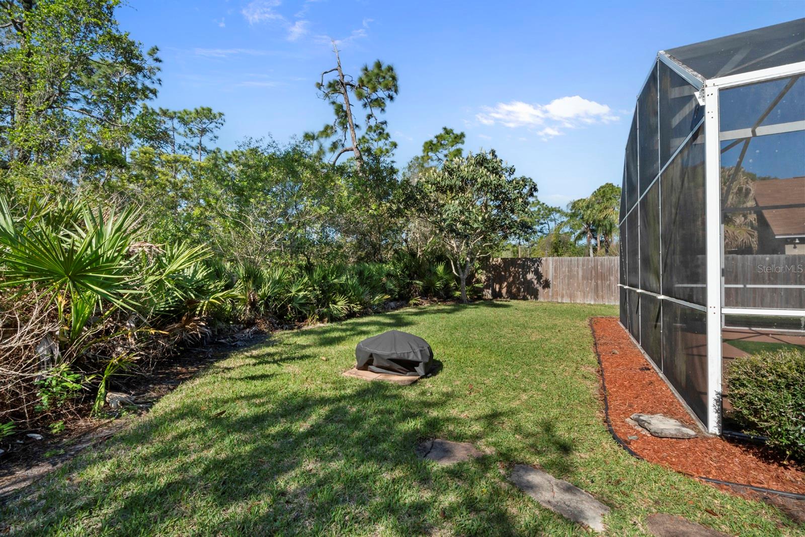 SANCTUARY PH 02 - Residential