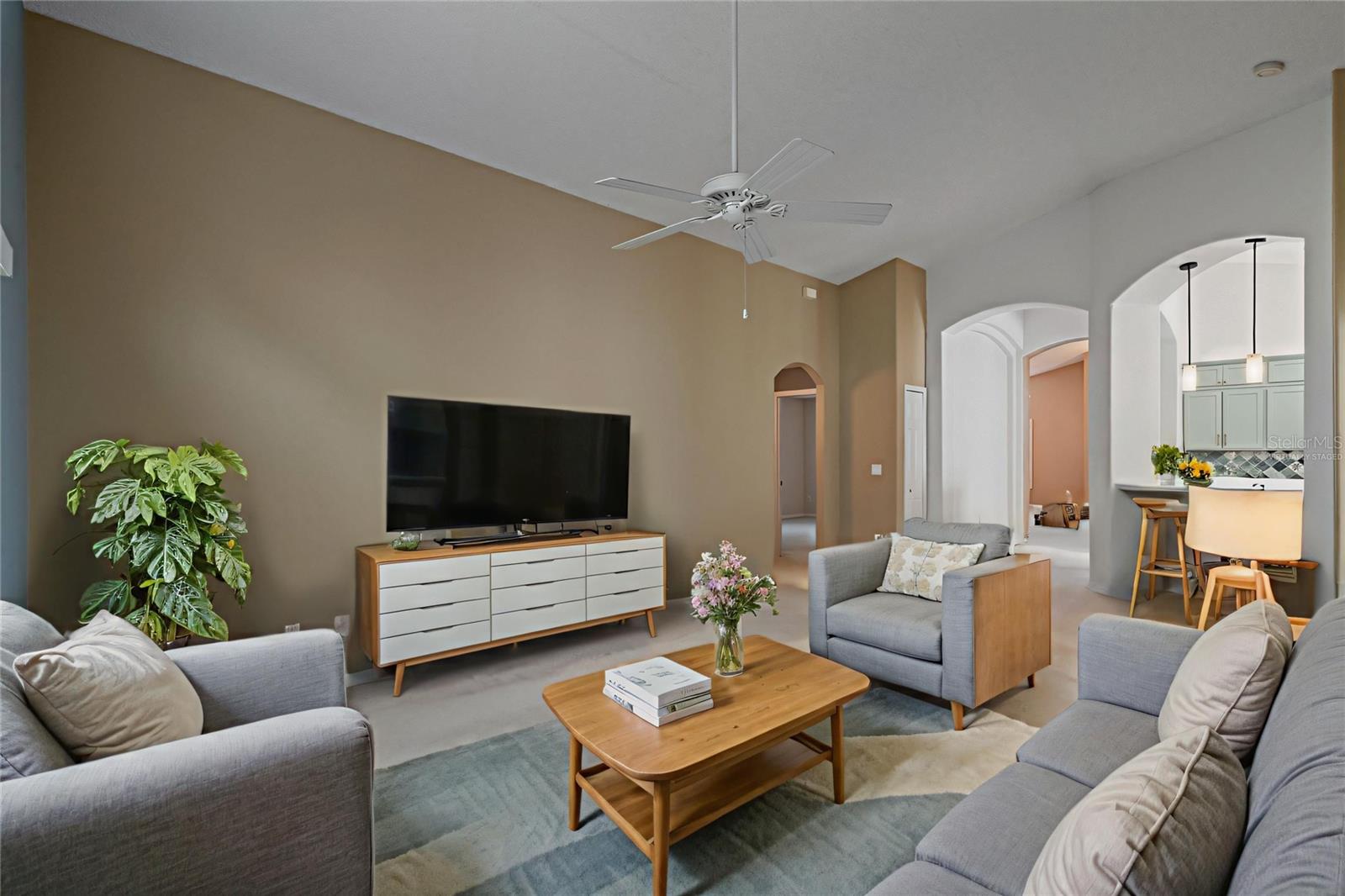 SANCTUARY PH 02 - Residential