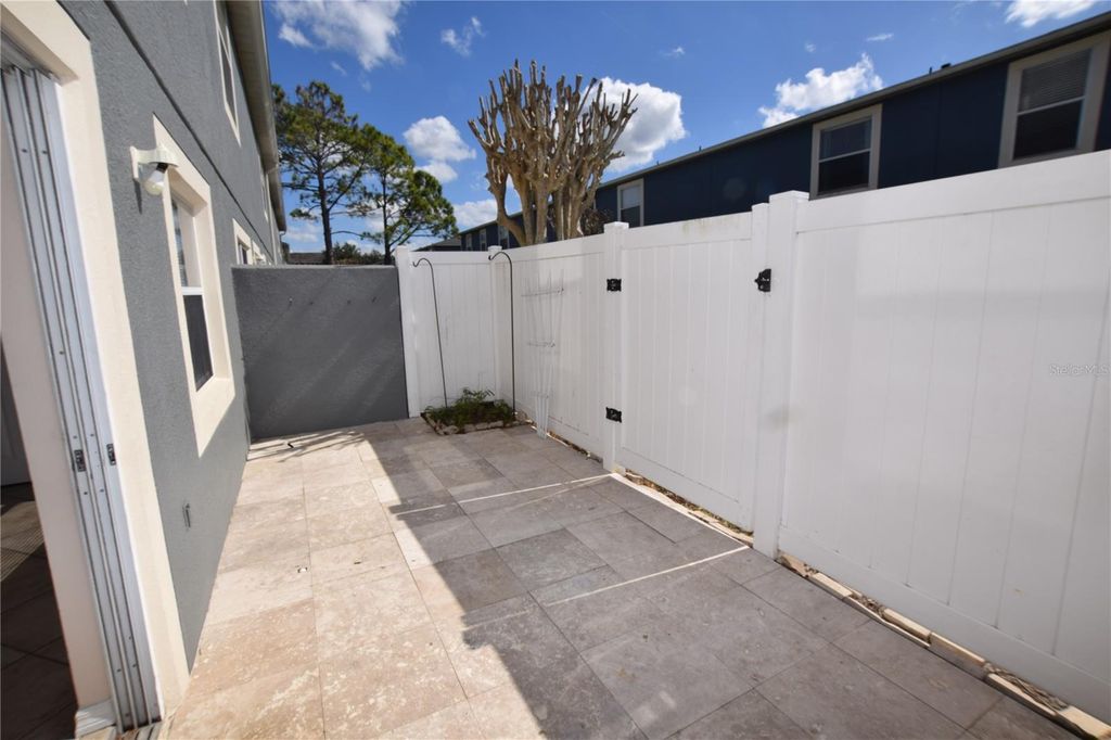 Photo of 13098 Lexington Summit Street, Orlando, FL 32828 (MLS # O6402617)