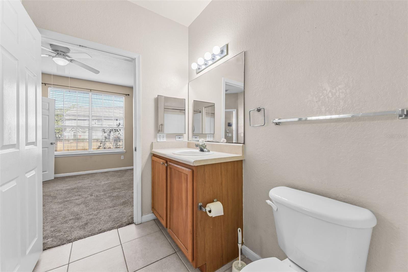 CENTRAL PK/LEE VISTA - Residential