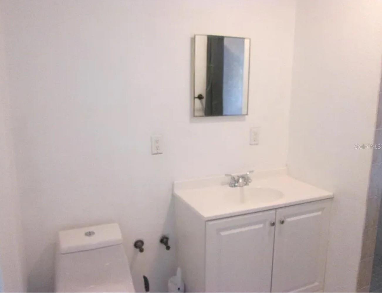 HARRIS PIONEER SUB - Residential Income