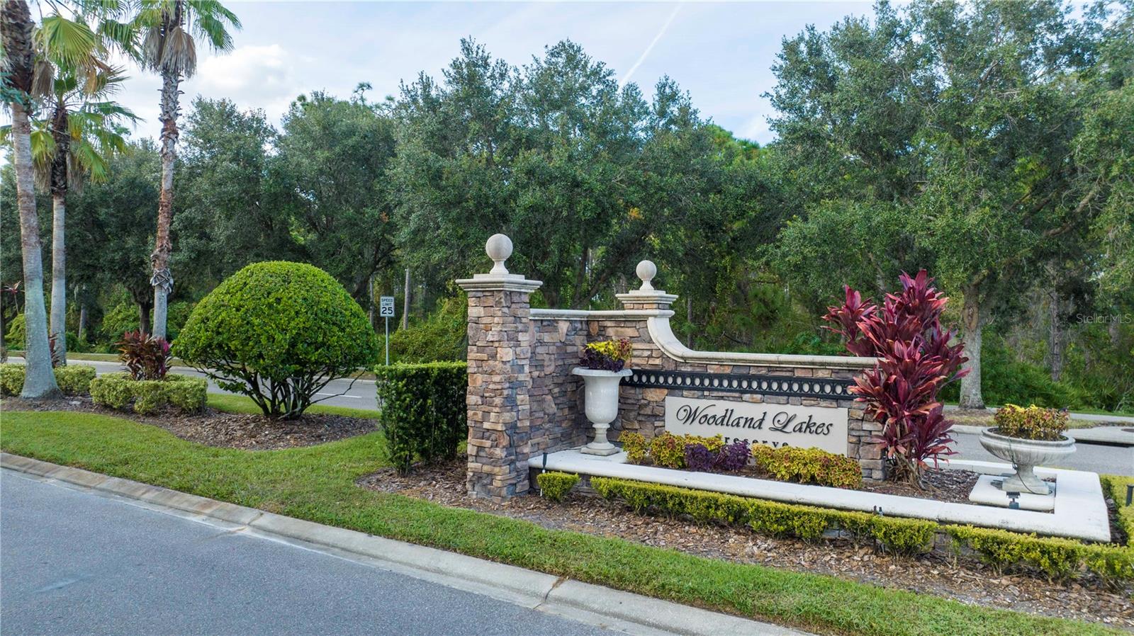 WOODLAND LAKES PRESERVE UN PH 03 - Residential