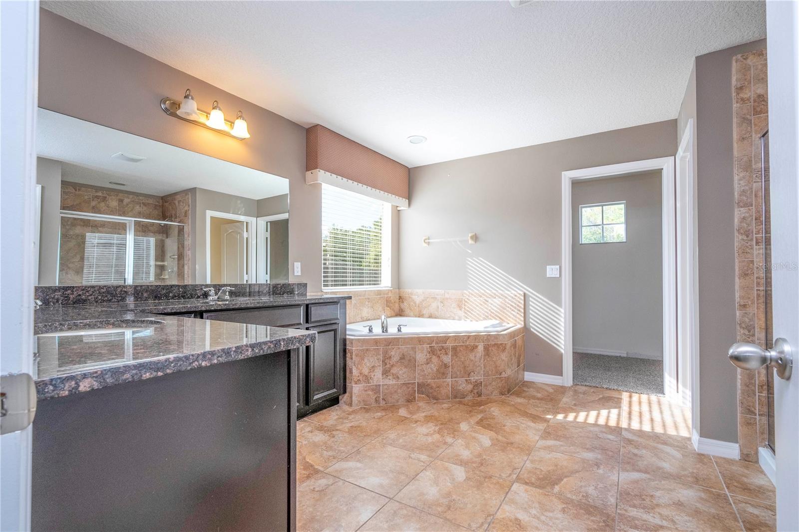 WOODLAND LAKES PRESERVE UN PH 03 - Residential