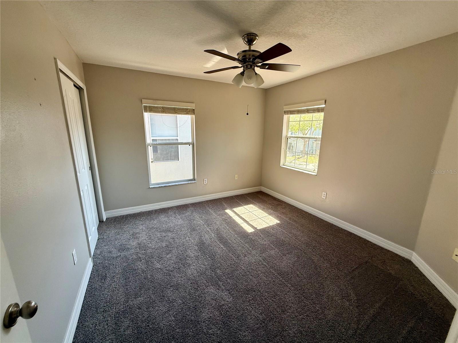 AMBER POINTE - Residential Lease