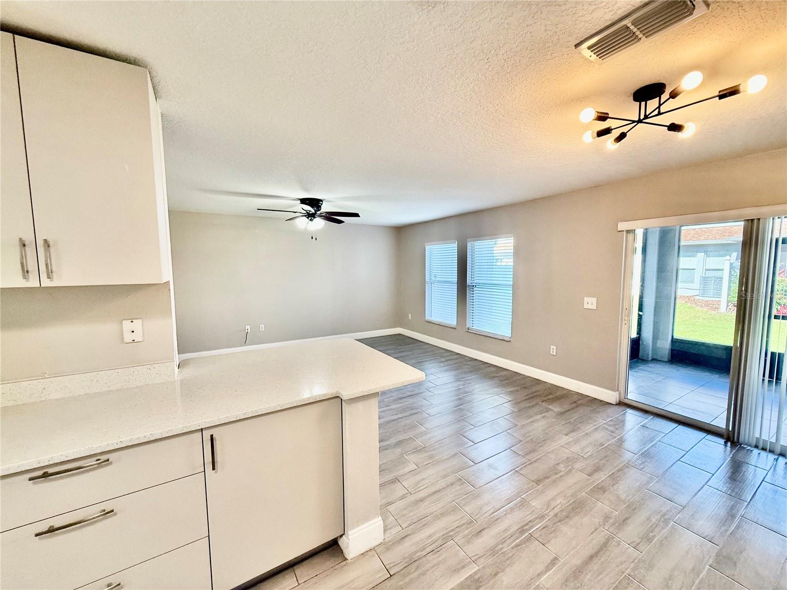 AMBER POINTE - Residential Lease