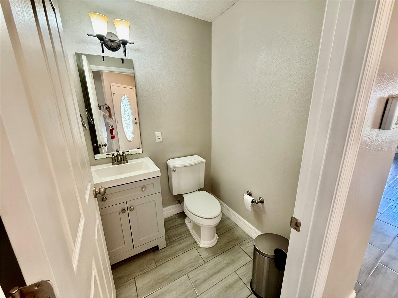 AMBER POINTE - Residential Lease