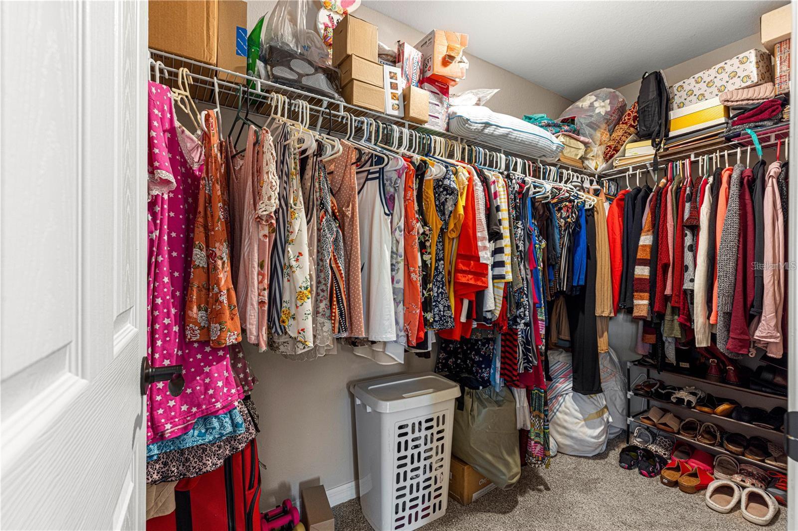 MARION OAKS - Residential