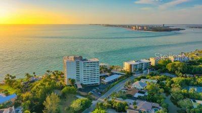 SIESTA TOWERS - Residential