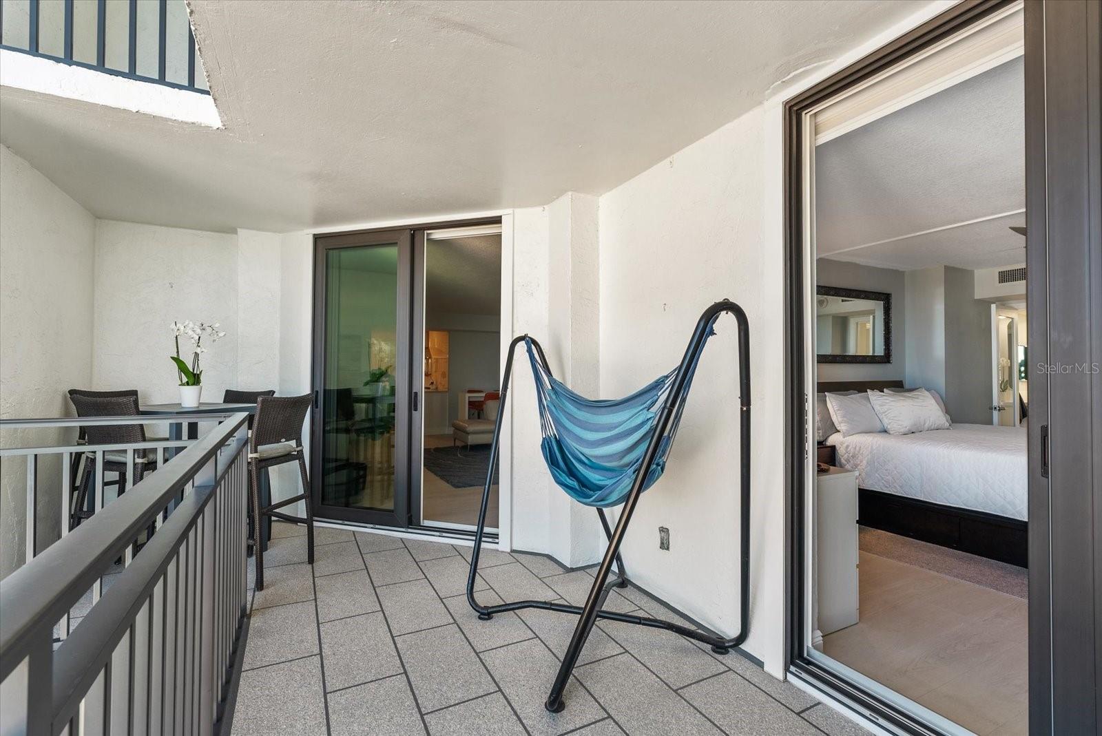 SIESTA TOWERS - Residential