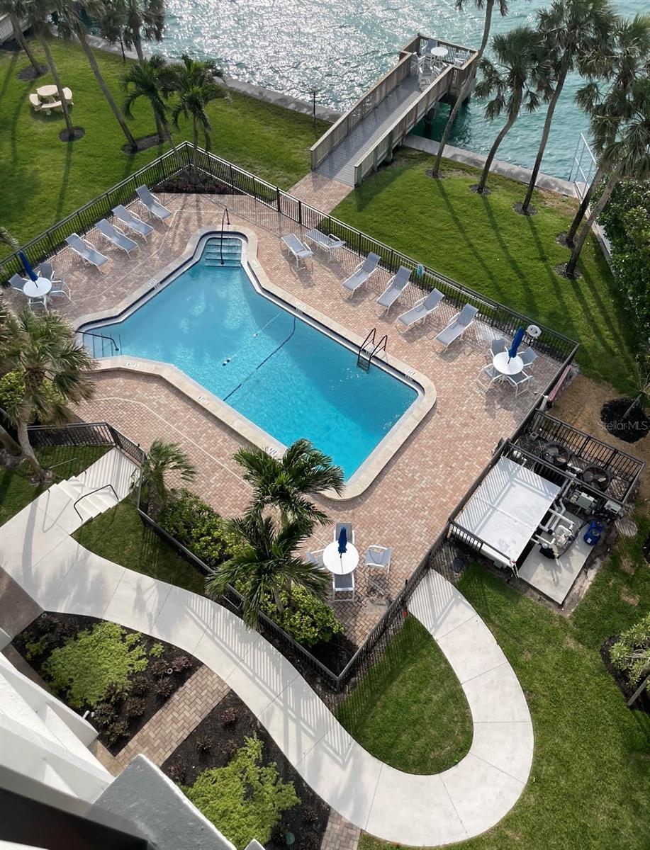 SIESTA TOWERS - Residential