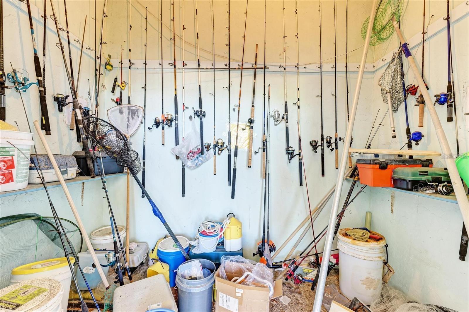 SIESTA TOWERS - Residential