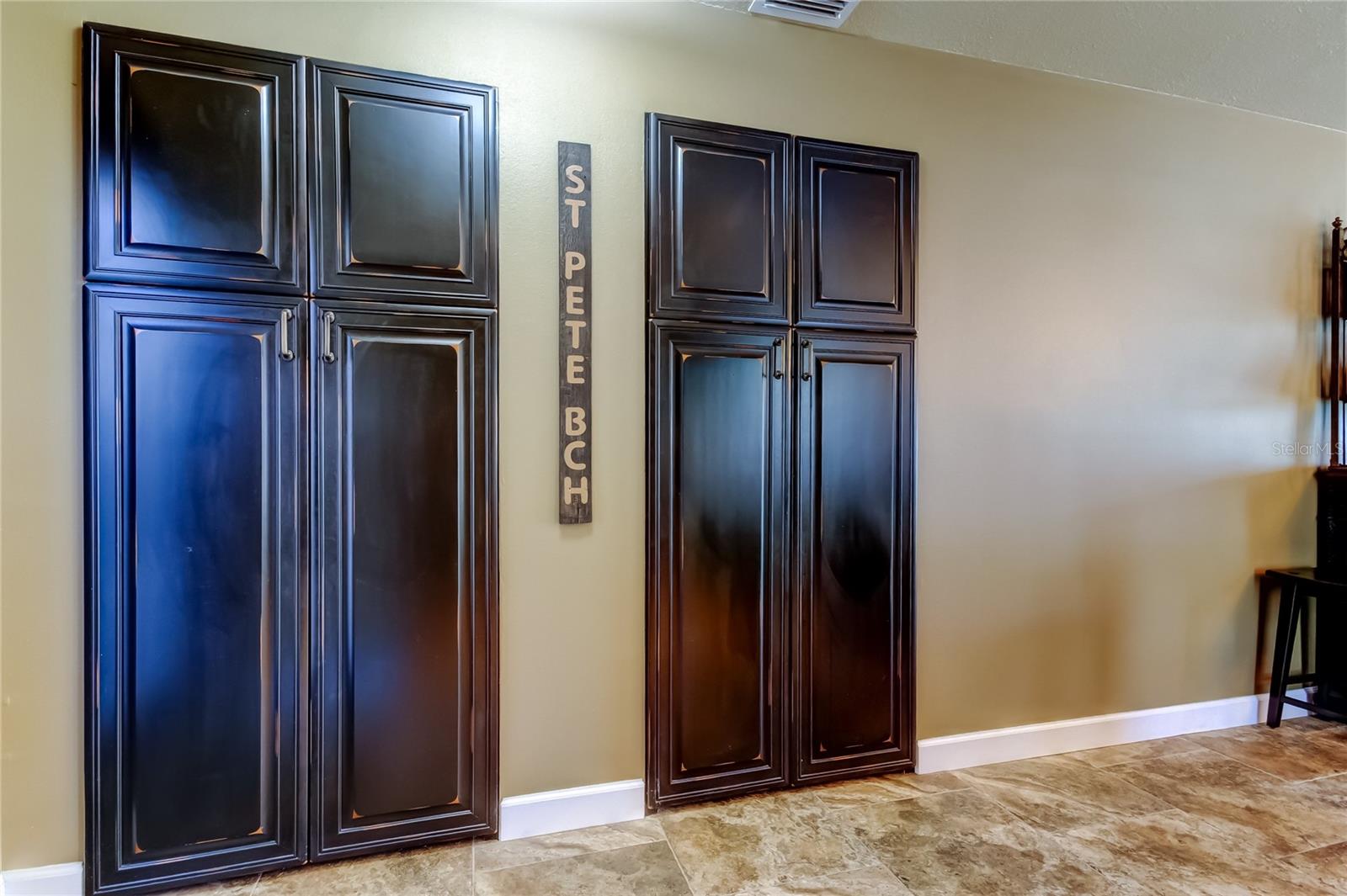 BEACH PLAZA CONDO - Residential