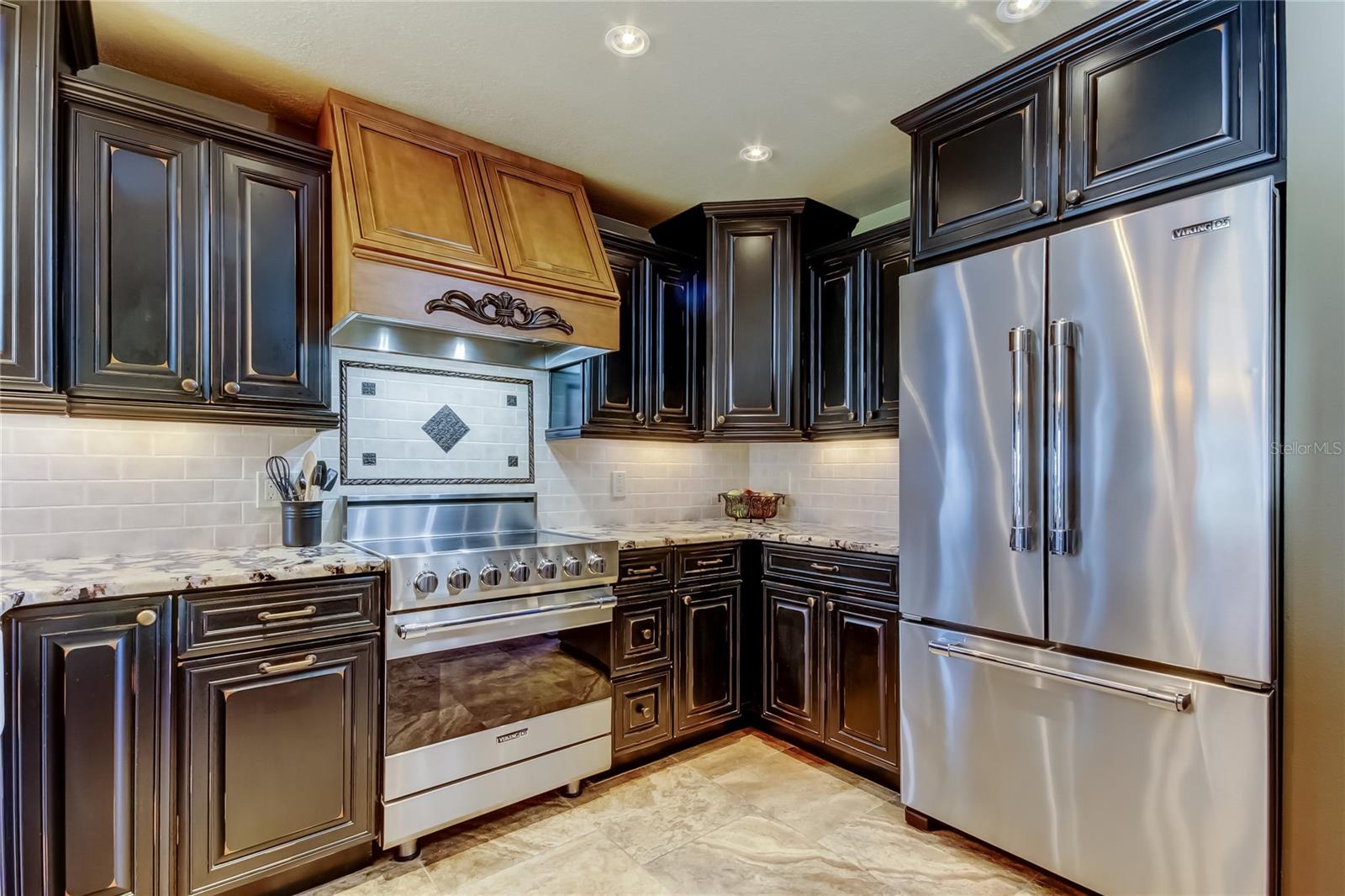 BEACH PLAZA CONDO - Residential