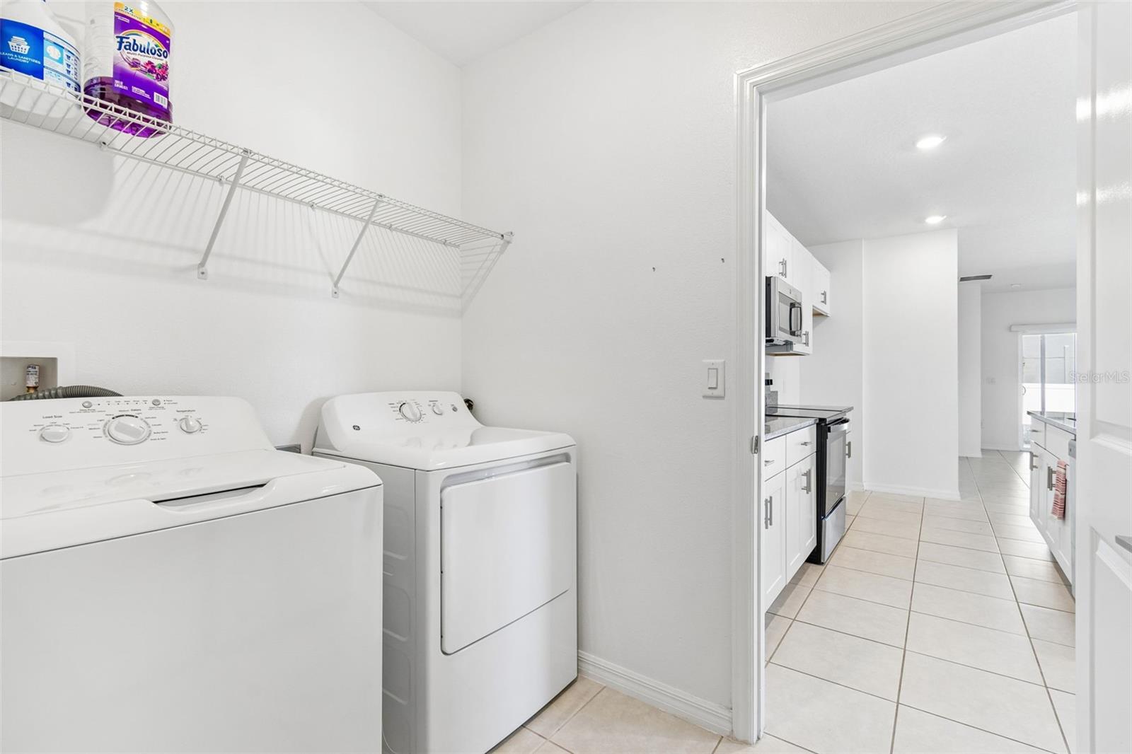 ABBOTT SQUARE PH 2 - Residential