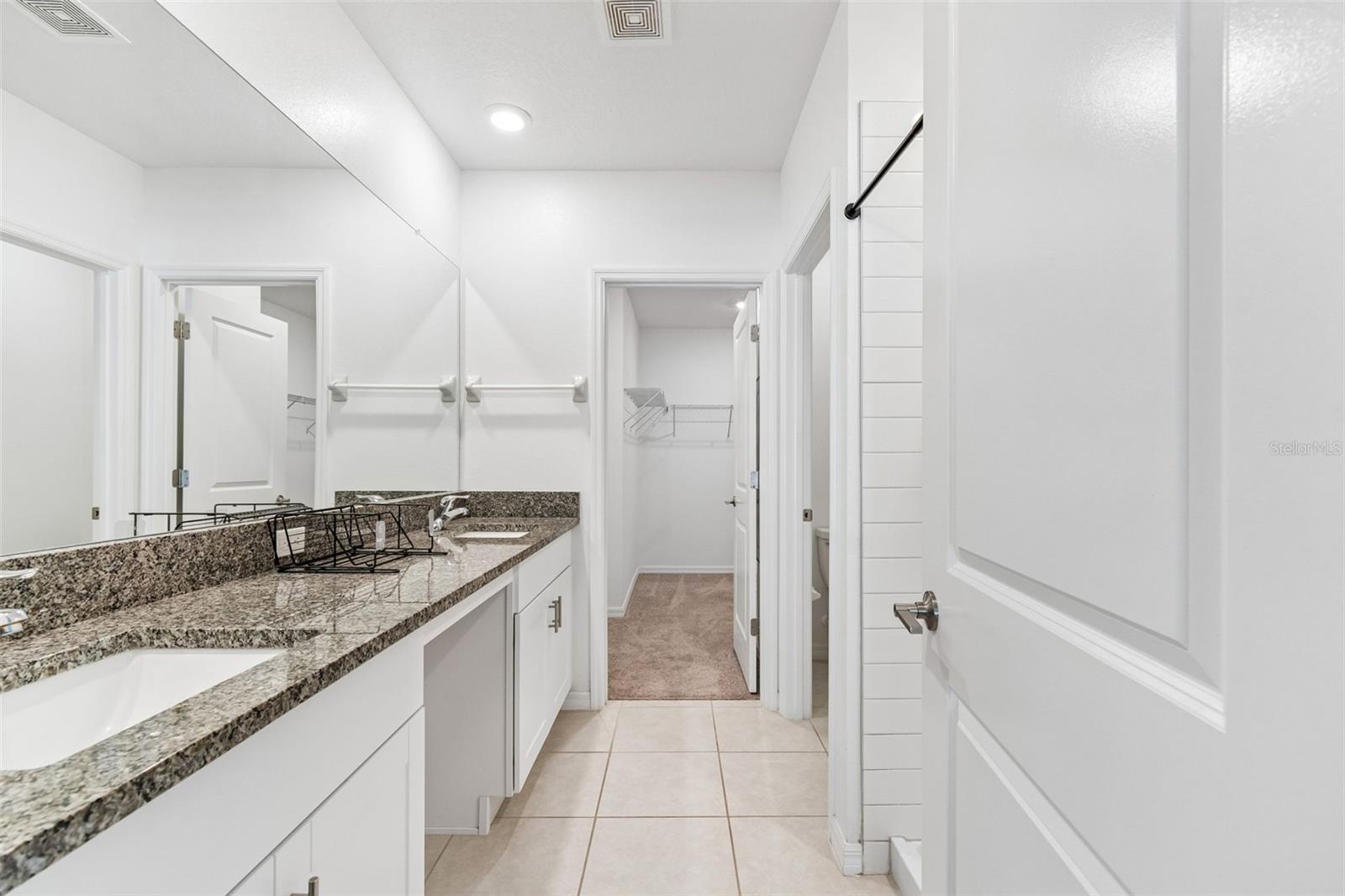 ABBOTT SQUARE PH 2 - Residential