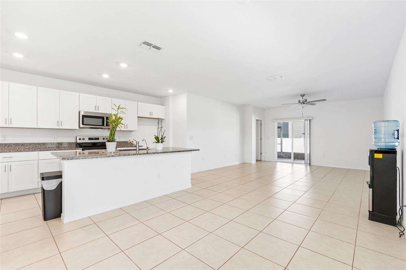 ABBOTT SQUARE PH 2 - Residential