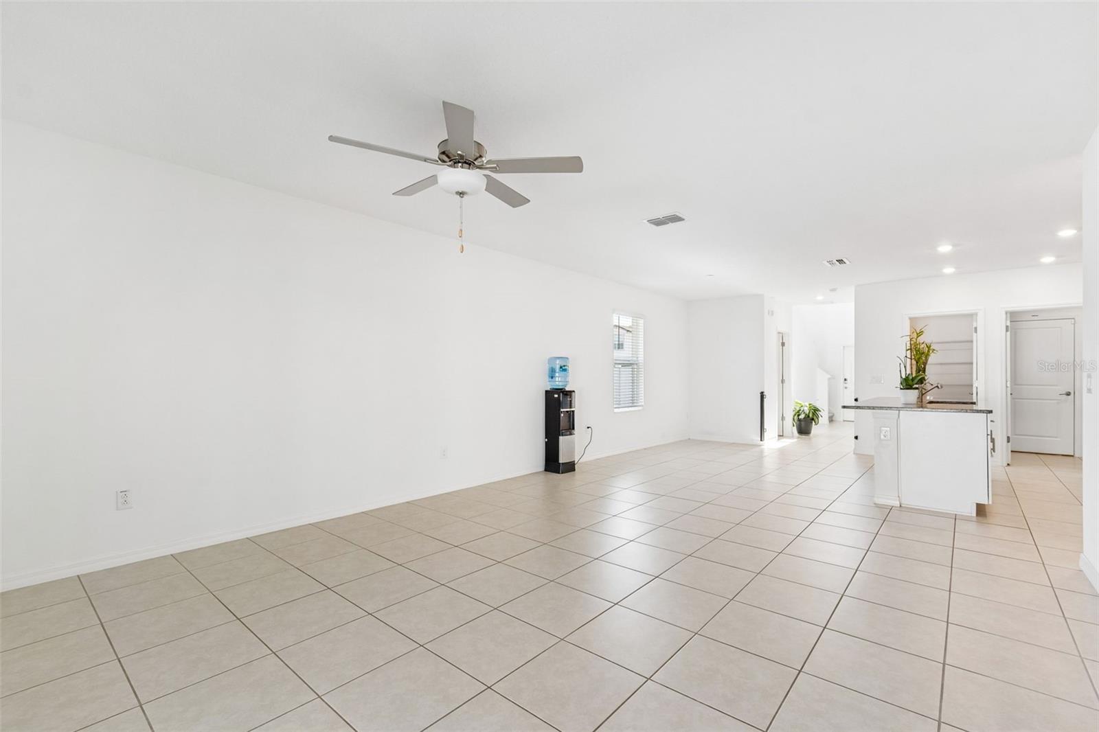 ABBOTT SQUARE PH 2 - Residential