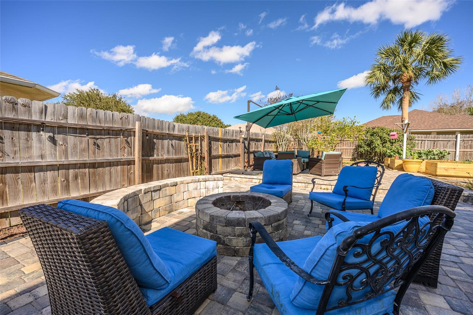 220 BIRD OF PARADISE DRIVE