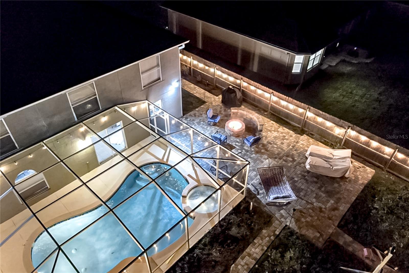 220 BIRD OF PARADISE DRIVE