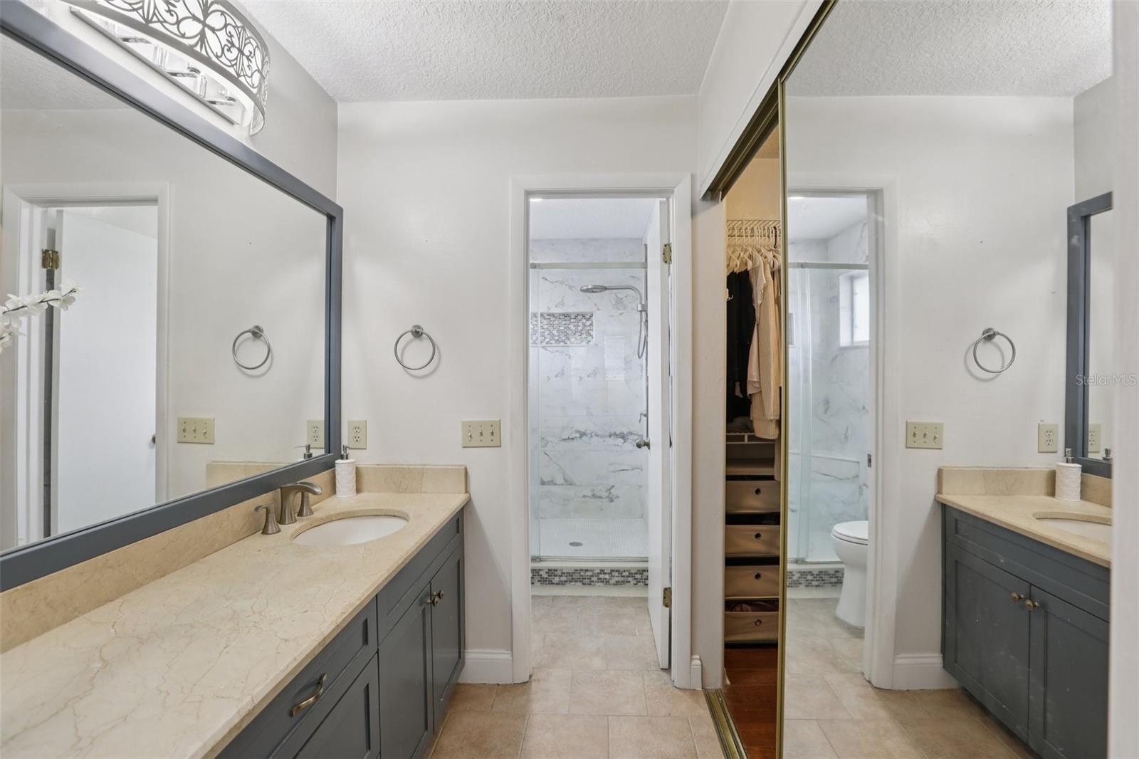 COUNTRY CLUB VILLAGE AT CARROL - Residential