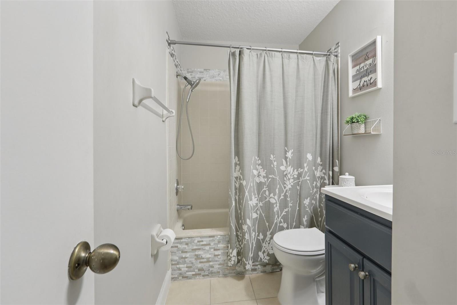 COUNTRY CLUB VILLAGE AT CARROL - Residential