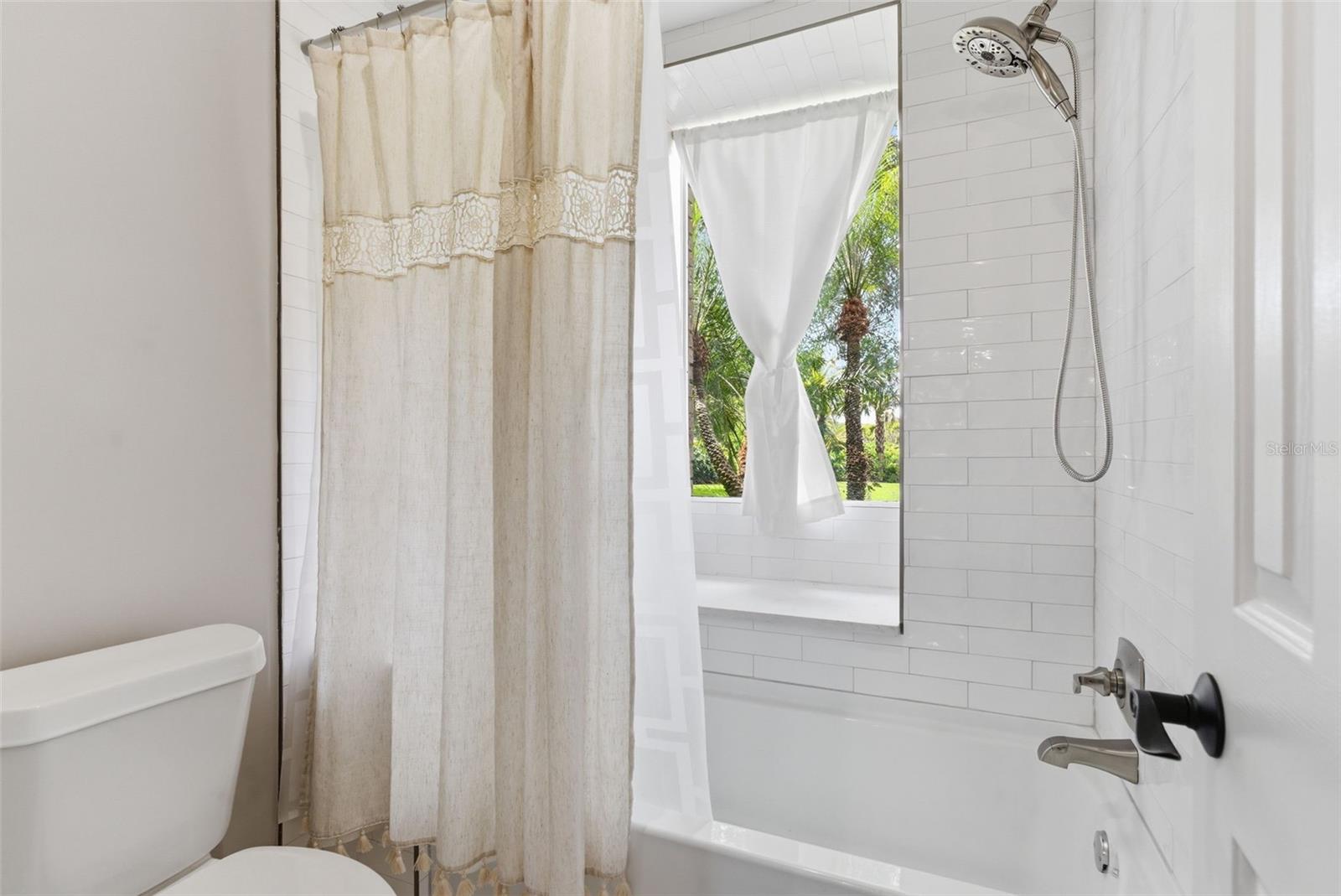 CHEVAL POLO & GOLF CL PHAS - Residential