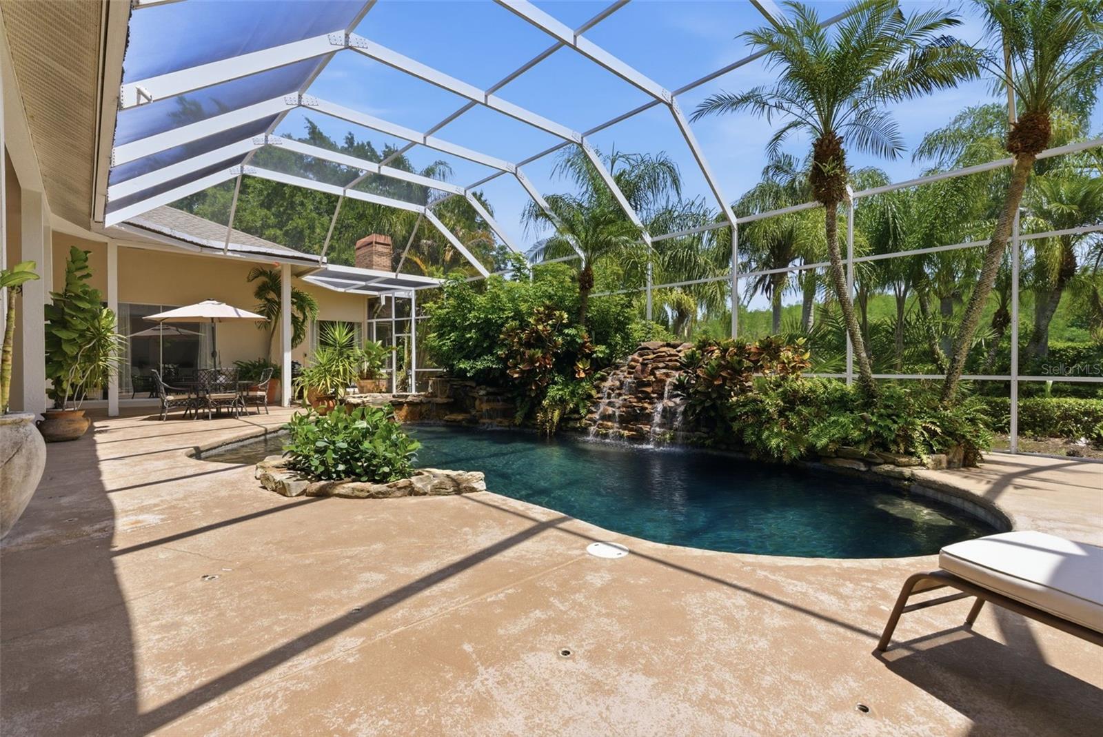 CHEVAL POLO & GOLF CL PHAS - Residential