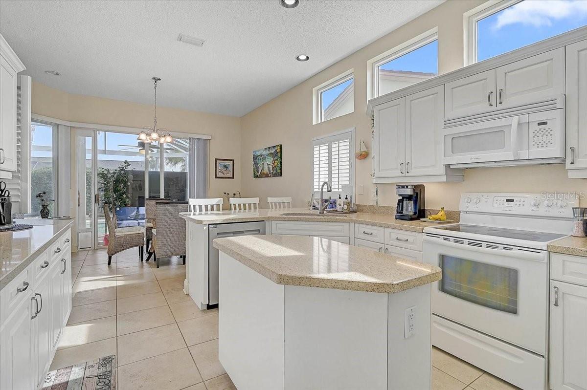 PERIDIA UNIT 4 - Residential