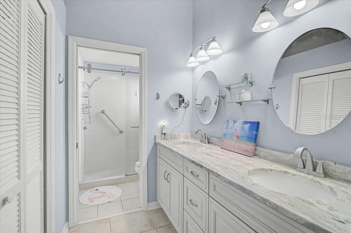 PERIDIA UNIT 4 - Residential