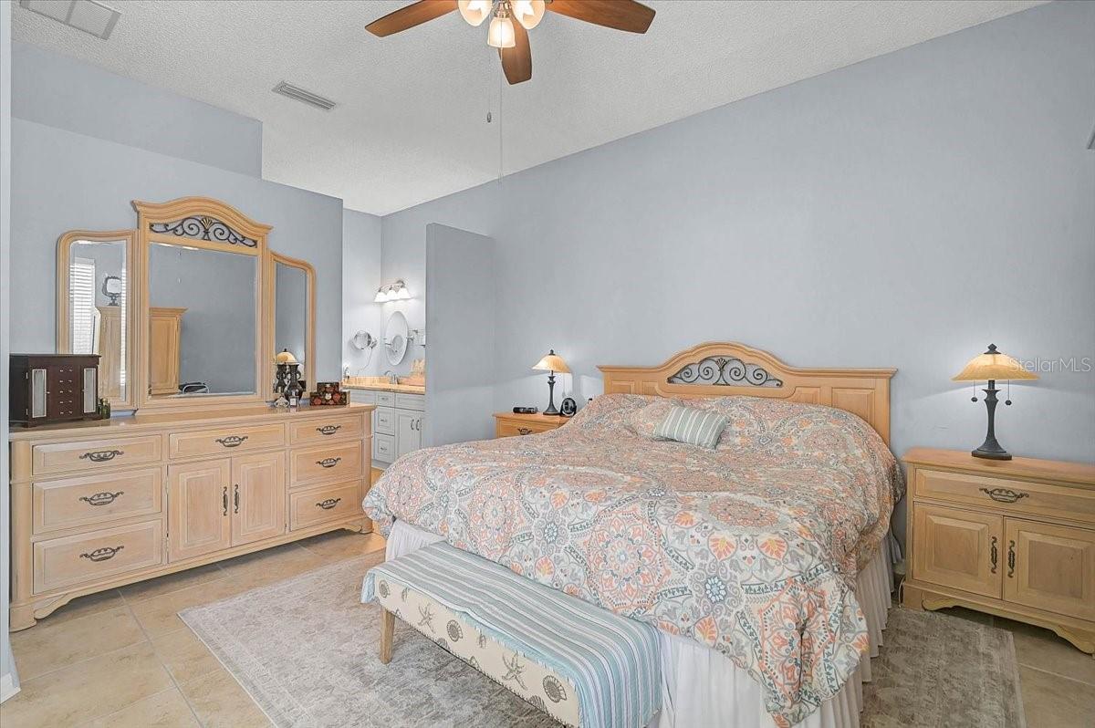 PERIDIA UNIT 4 - Residential