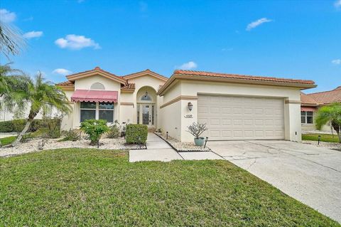 Photo of 4729 Peridia Boulevard E, Bradenton, FL 34203 (MLS # A4678712)