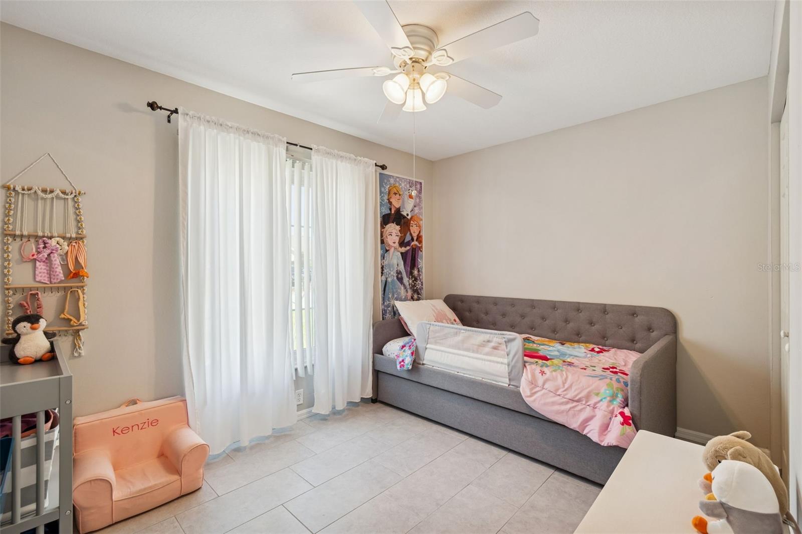 BECKETT BAY - Residential