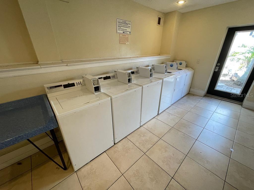 METRO/MICHIGAN PARK CONDO - Residential Lease