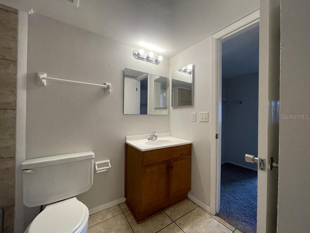 METRO/MICHIGAN PARK CONDO - Residential Lease
