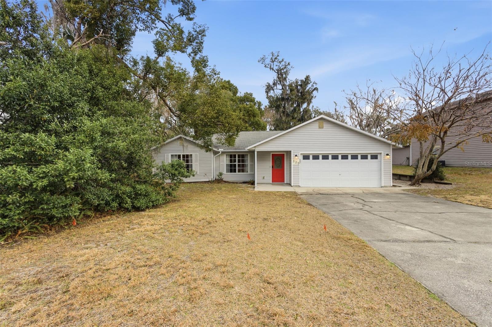 325 E PLYMOUTH AVENUE