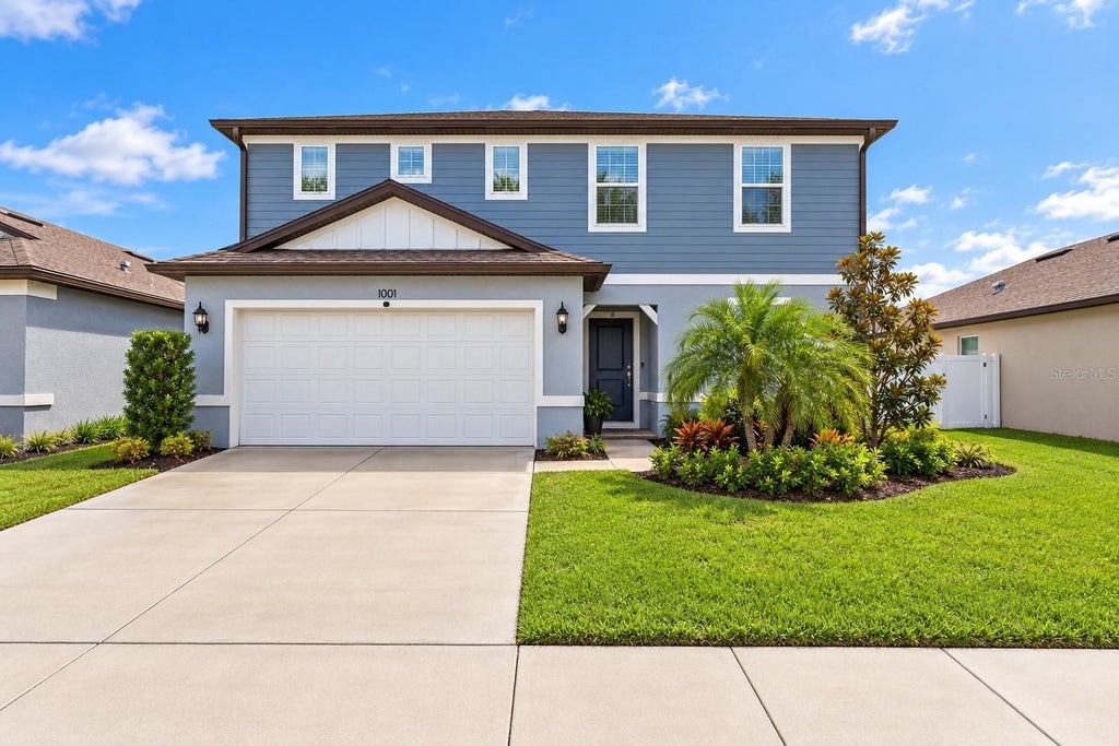 Photo of 1001 Swaying Sawgrass Avenue, Ruskin, FL 33570 (MLS # TB8557804)