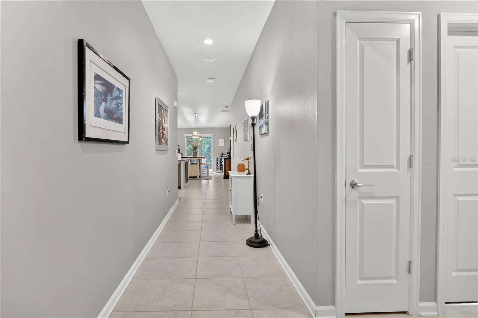 SAWGRASS BAY - Residential