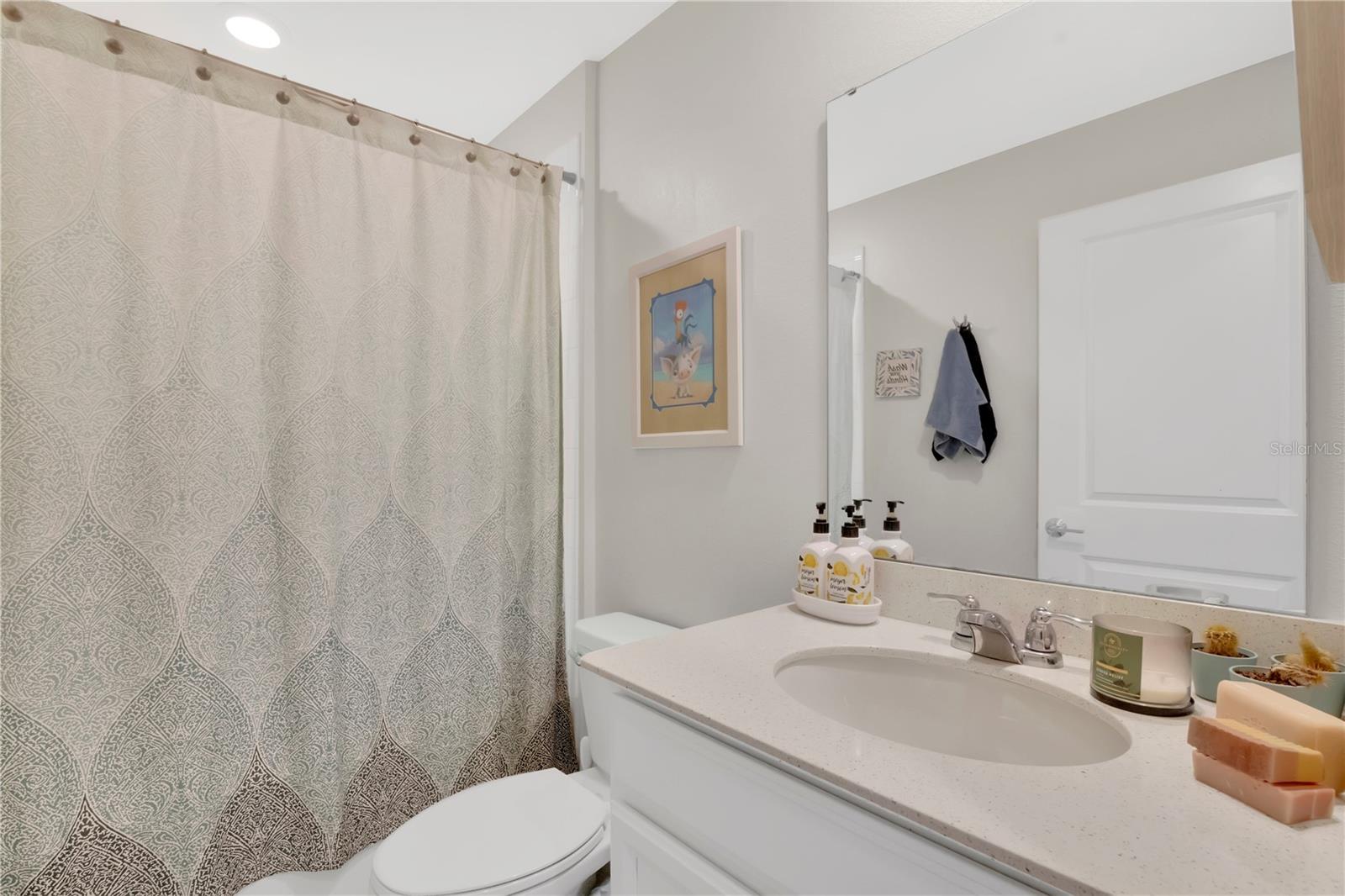 SAWGRASS BAY - Residential